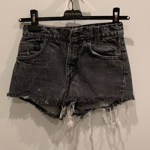 Levi faded black denim shorts